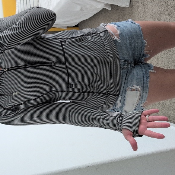 Tangerine Active Pullover Half Zip Hoodie Black White Stripe Women's Medium - Picture 2 of 14